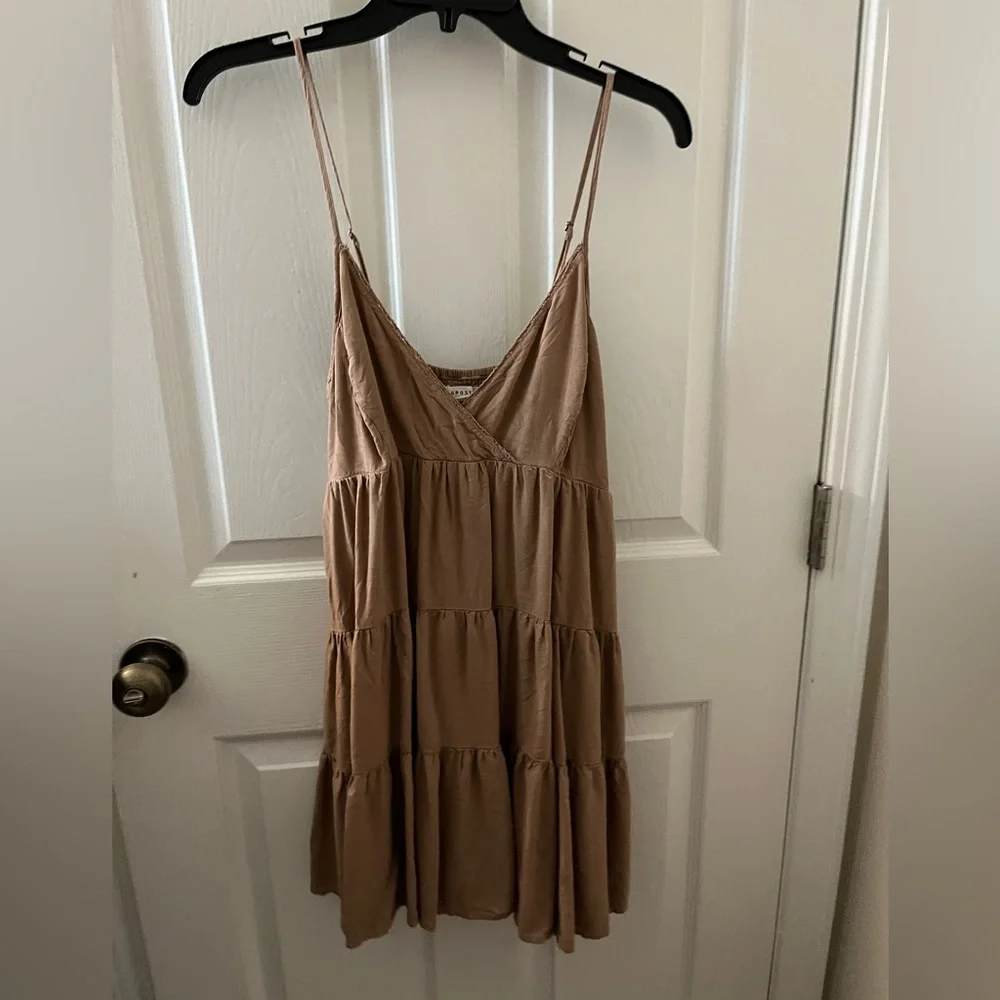 Dress - Picture 1 of 2